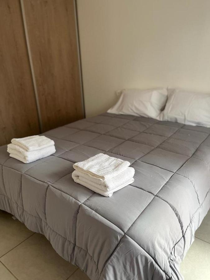 Hostel Los Cormoranes Ushuaia Buitenkant foto