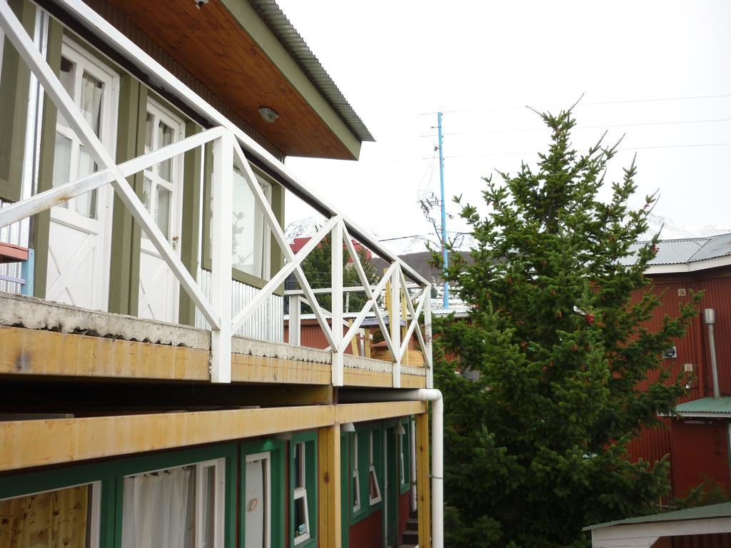 Hostel Los Cormoranes Ushuaia Buitenkant foto