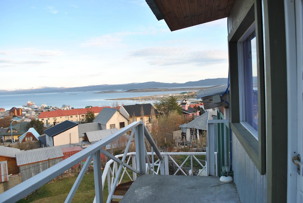 Hostel Los Cormoranes Ushuaia Buitenkant foto