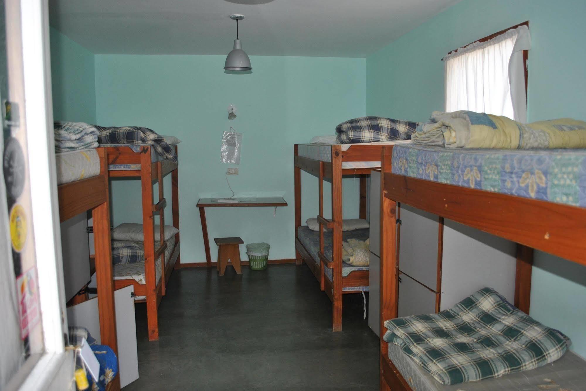 Hostel Los Cormoranes Ushuaia Buitenkant foto
